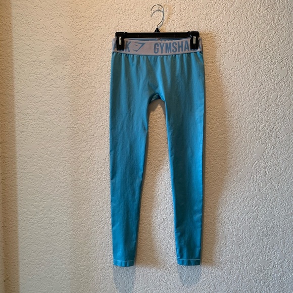Gymshark Pants - Gymshark aqua seamless active leggings, XS